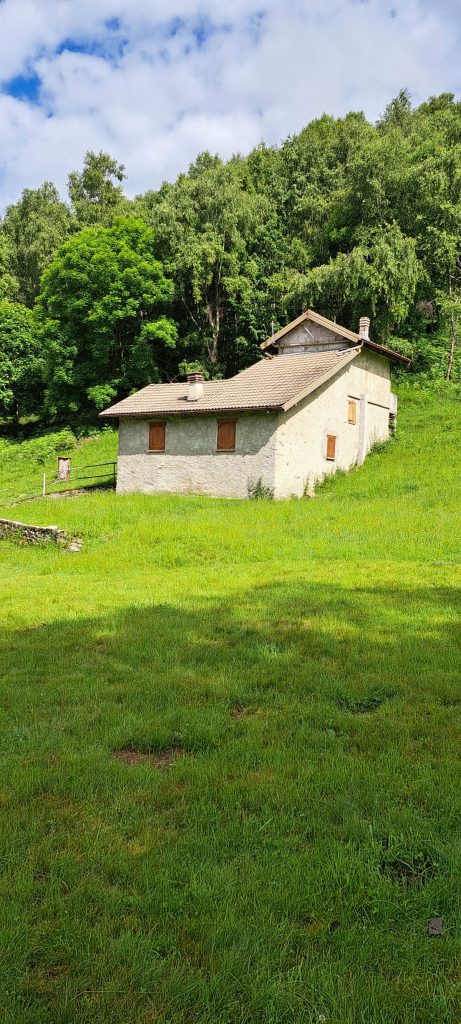 Chalet mitten in der Natur – San Siro Monti – Foto 5
