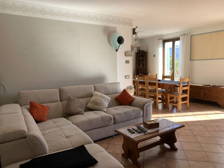 Great solution also as a permanent home – Plesio, Loc. Breglia