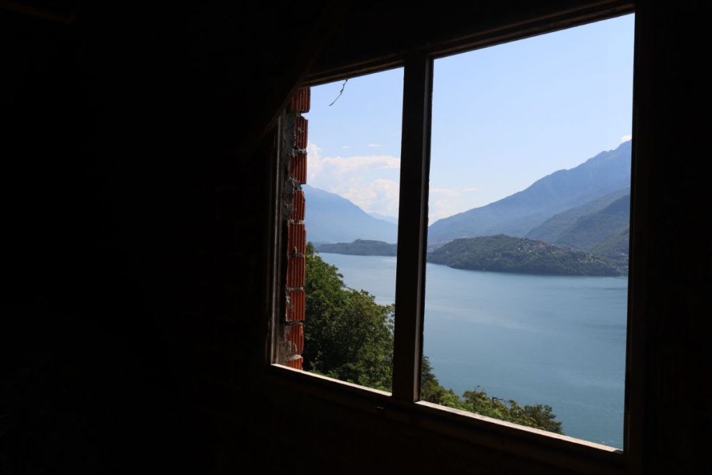 Rustic properties with breathtaking lake views and excellent exposure – Musso – Photo 2