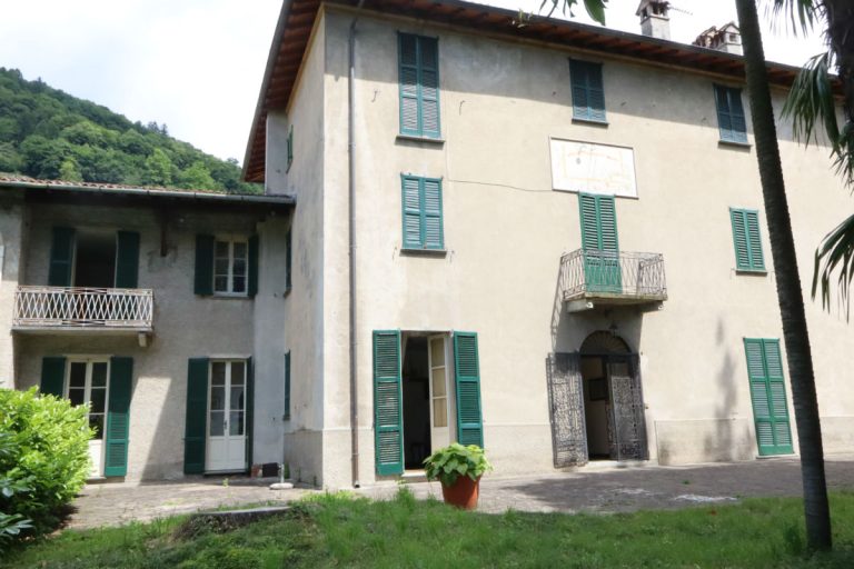 Historic home of great charm – Porlezza Centro