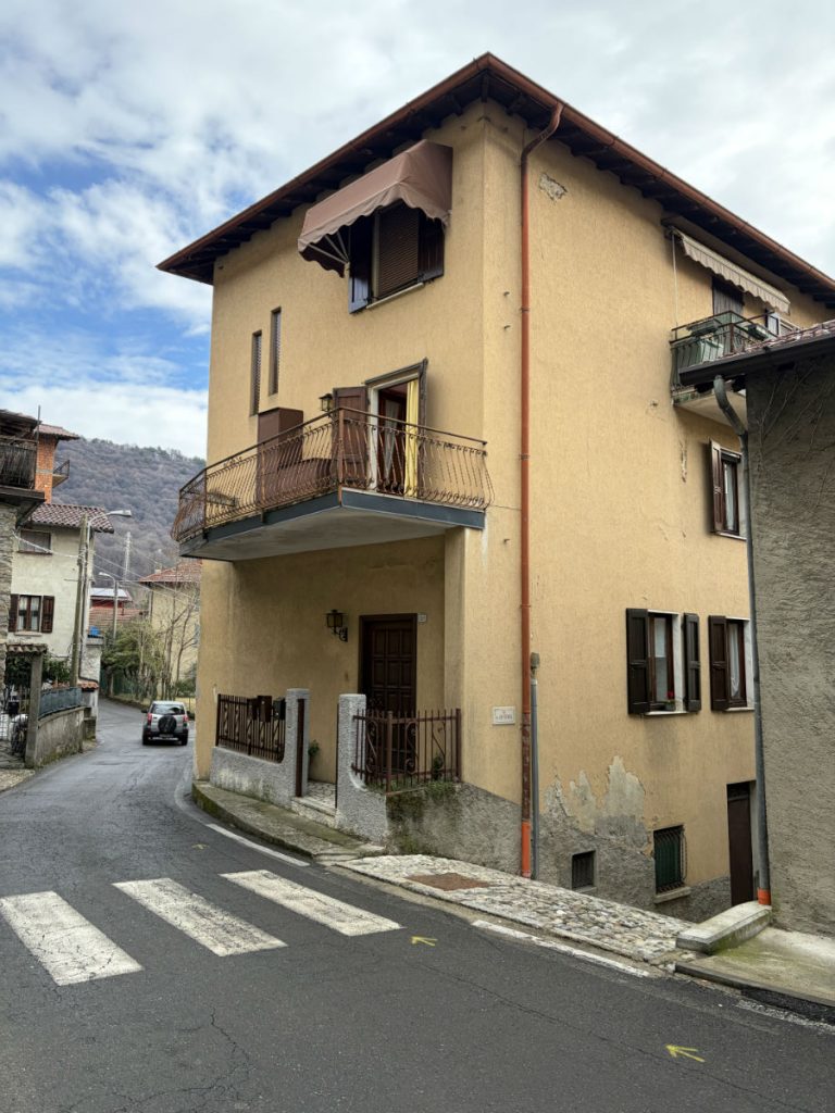 Ideal as a permanent home – Plesio – Photo 2