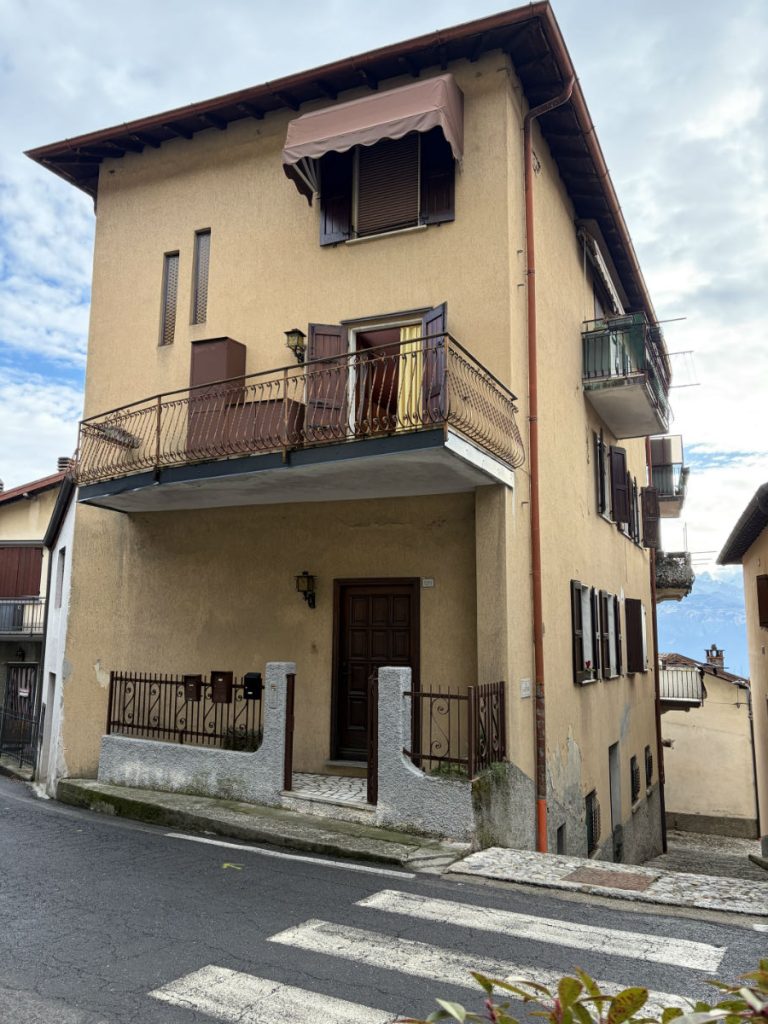 Ideal as a permanent home – Plesio – Photo 3