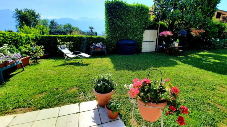 Wohnung mit Garten nur wenige Schritte vom See entfernt – Griante