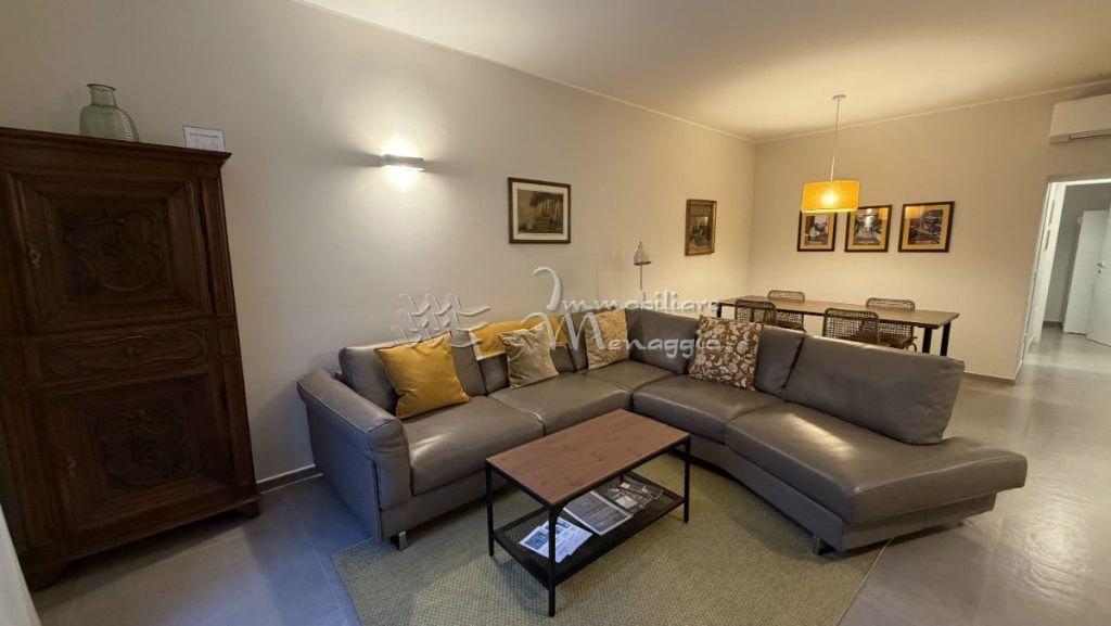 Elegante appartamento in antica casa nel centro di Menaggio – Menaggio Centro